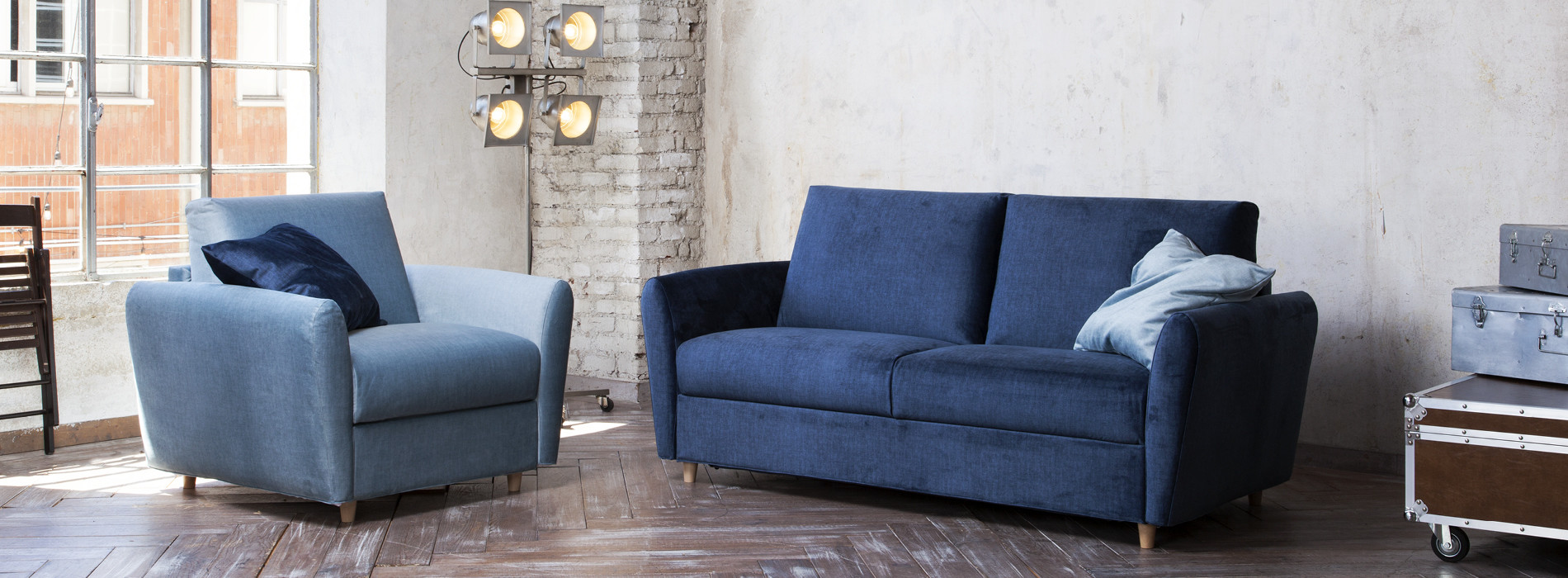 AZIENDA 1900X7005.jpg